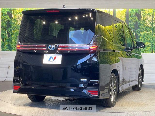 Toyota VOXY HYBRID 2024-01 8746776-16