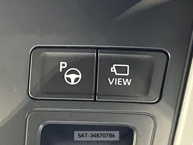 Toyota VOXY HYBRID 2025-09 8746760-5