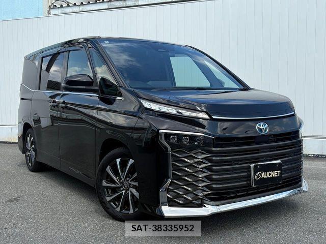 Toyota VOXY HYBRID 2024-08 8746762-0