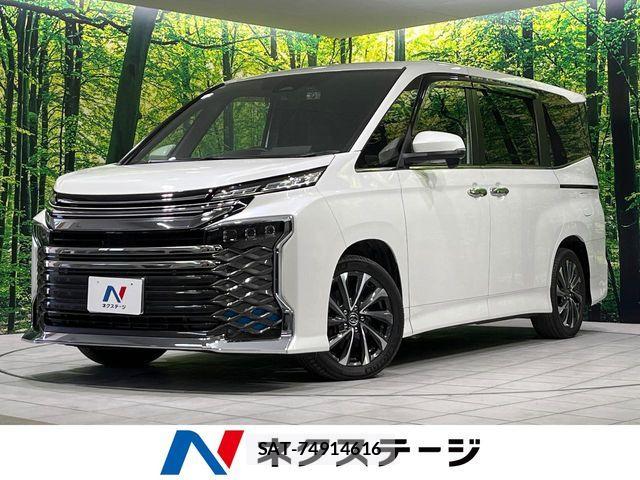 Toyota VOXY HYBRID 2022-10 8746788-0