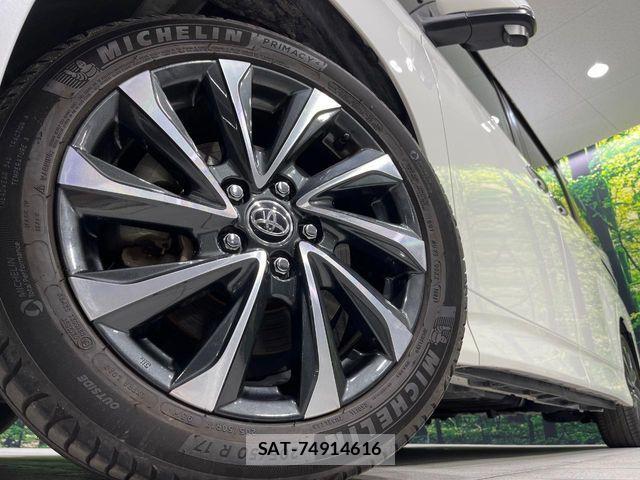 Toyota VOXY HYBRID 2022-10 8746788-13