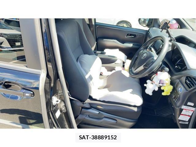 Toyota VOXY HYBRID 2014-03 8746809-13