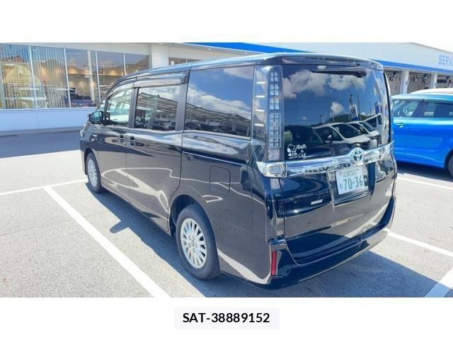 Toyota VOXY HYBRID 2014-03 8746809-4