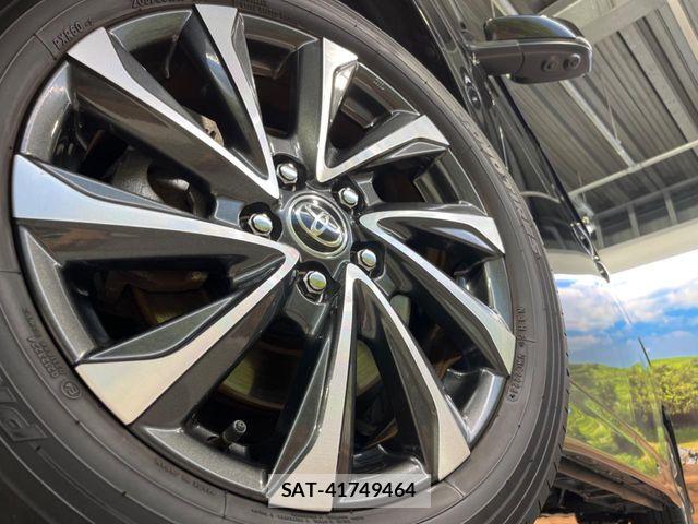 Toyota VOXY HYBRID 2024-09 8746770-14