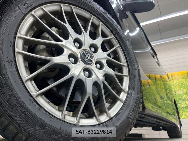 Toyota VOXY HYBRID 2018-02 8746801-13