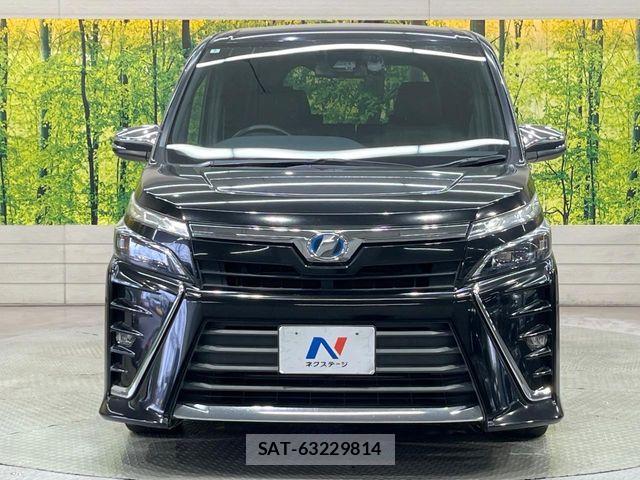 Toyota VOXY HYBRID 2018-02 8746801-14