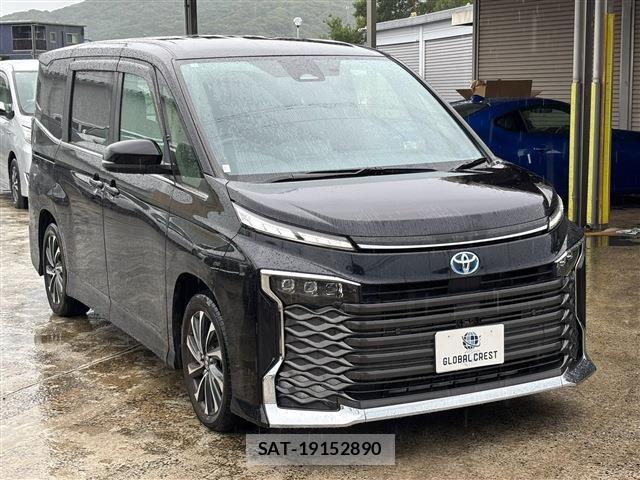 Toyota VOXY HYBRID 2024-04 8746792-9