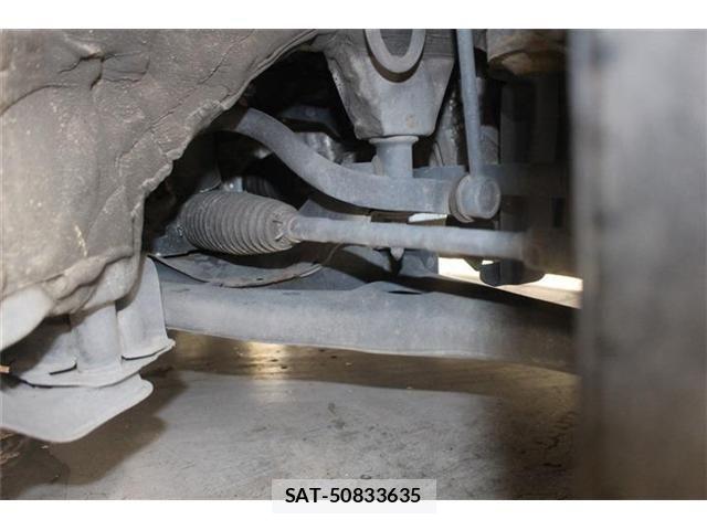 Toyota VOXY HYBRID 2018-01 8746799-19