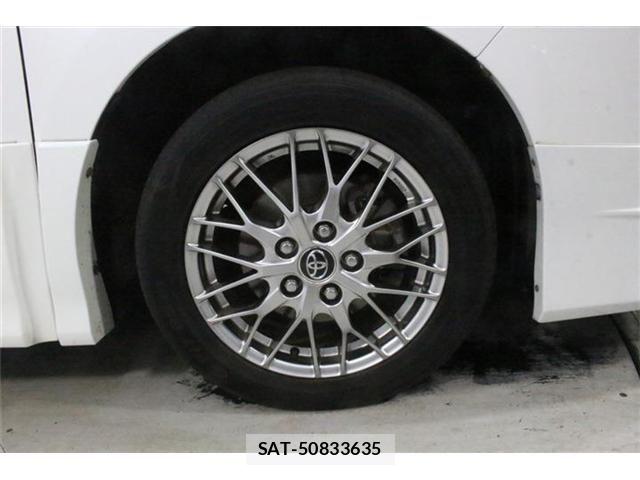 Toyota VOXY HYBRID 2018-01 8746799-22