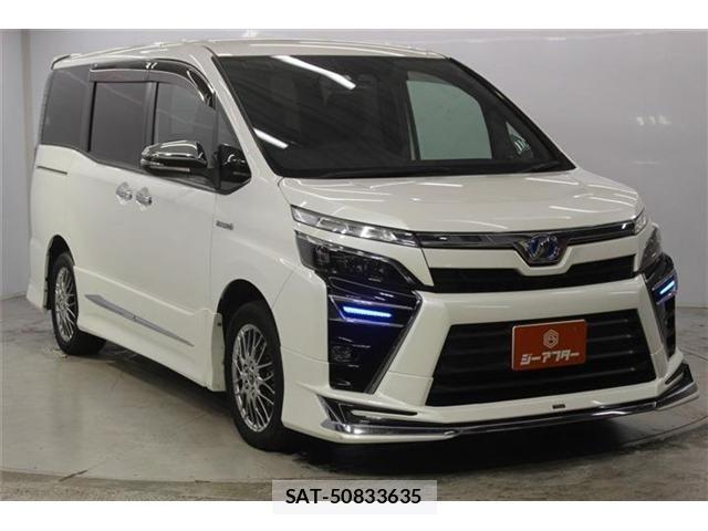 Toyota VOXY HYBRID 2018-01 8746799-2
