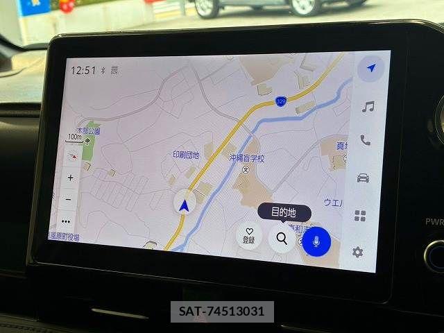 Toyota VOXY HYBRID 2022-07 8746791-2