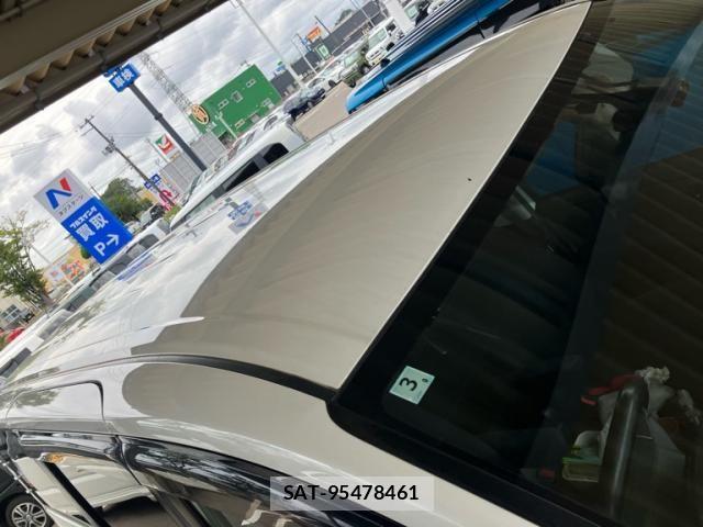 Toyota VOXY HYBRID 2014-03 8746808-6