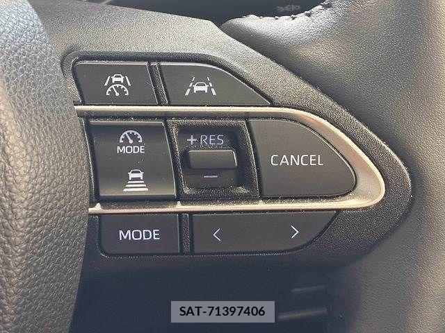 Toyota VOXY HYBRID 2023-03 8746797-4