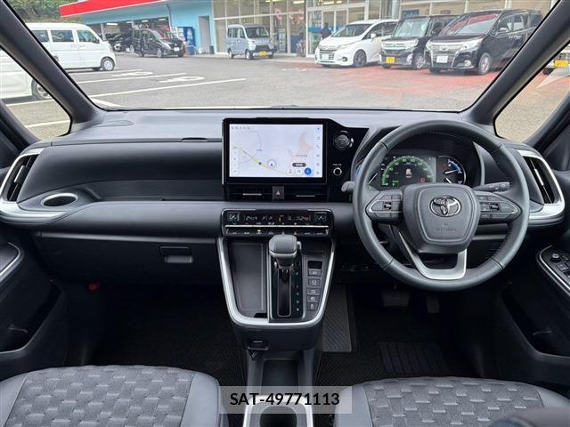 Toyota VOXY HYBRID 2025-10 8746767-13