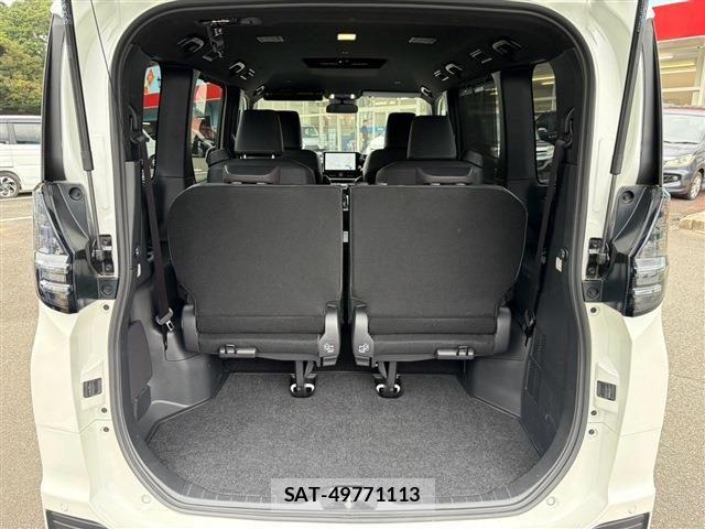 Toyota VOXY HYBRID 2025-10 8746767-16
