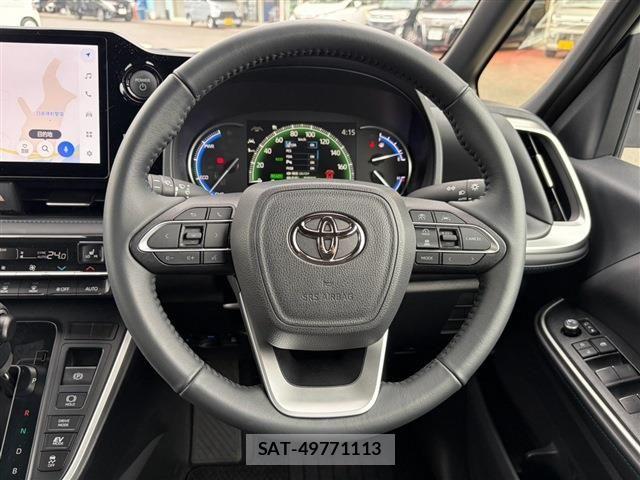 Toyota VOXY HYBRID 2025-10 8746767-18