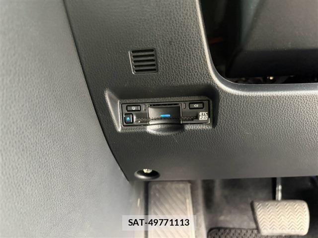 Toyota VOXY HYBRID 2025-10 8746767-29