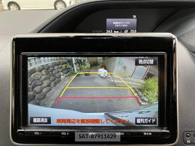 Toyota VOXY HYBRID 2016-12 8746810-23