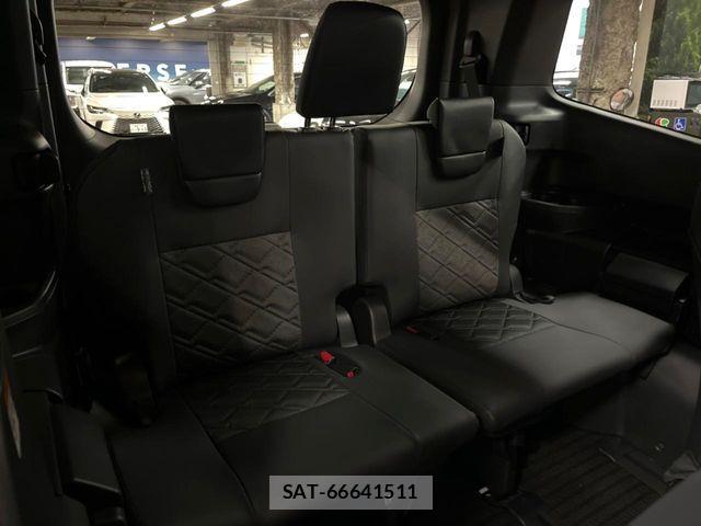 Toyota VOXY HYBRID 2026-07 8746755-10