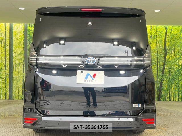 Toyota VOXY HYBRID 2023-10 8746777-15