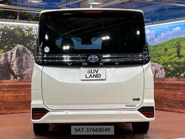 Toyota VOXY HYBRID 2022-08 8746787-15