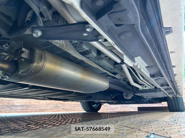 Toyota VOXY HYBRID 2022-08 8746787-18