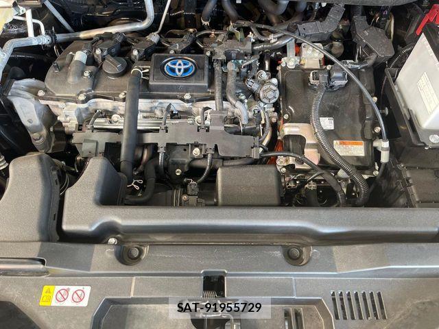 Toyota VOXY HYBRID 2022-11 8746780-17