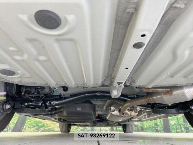 Toyota VOXY HYBRID 2025-07 8746773-18