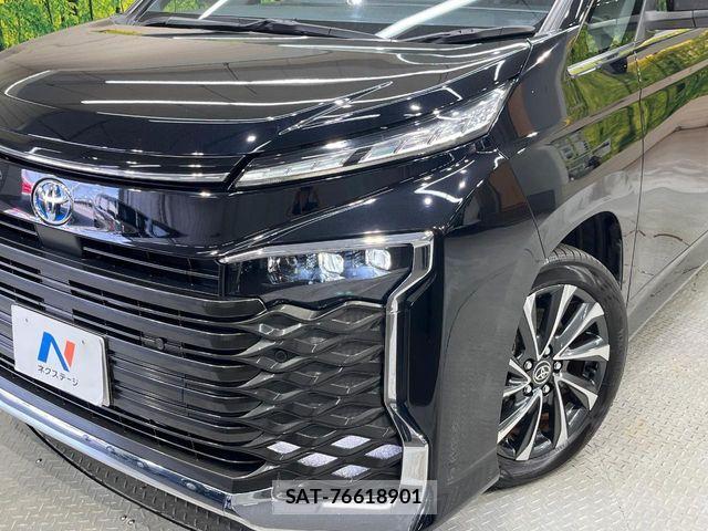Toyota VOXY HYBRID 2024-01 8746775-12