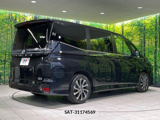 Toyota VOXY HYBRID 2023-07 8746778-17