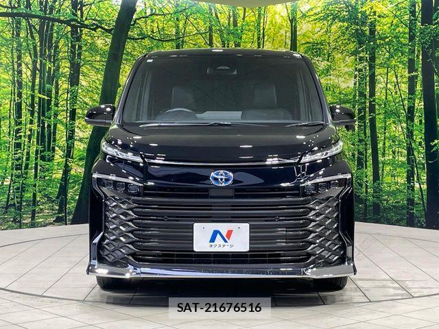 Toyota VOXY HYBRID 2025-07 8746790-14