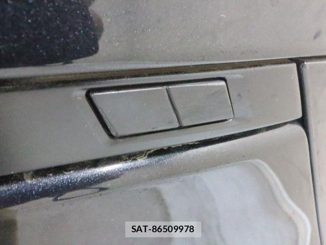 Toyota VOXY HYBRID 2022-10 8746789-14
