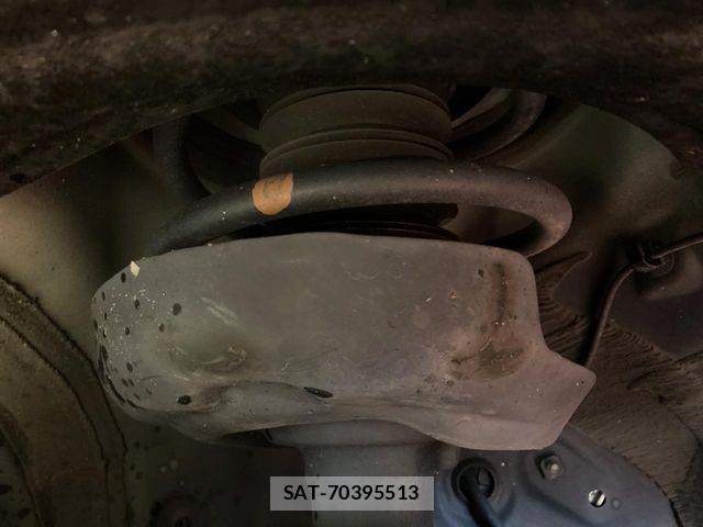 Toyota VOXY HYBRID 2022-03 8782589-19