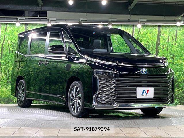 Toyota VOXY HYBRID 2022-03 8782590-16