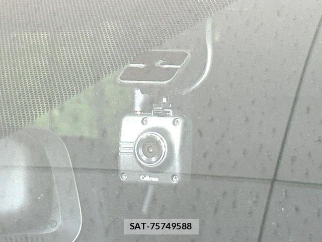 Toyota VOXY HYBRID 2024-03 8782592-6
