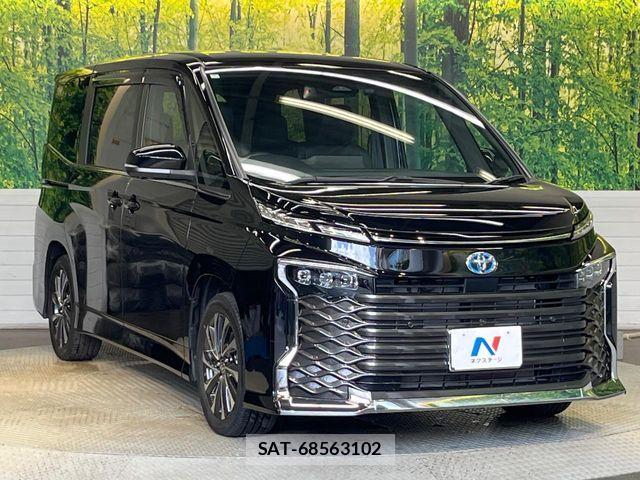 Toyota VOXY HYBRID 2024-06 8782587-16