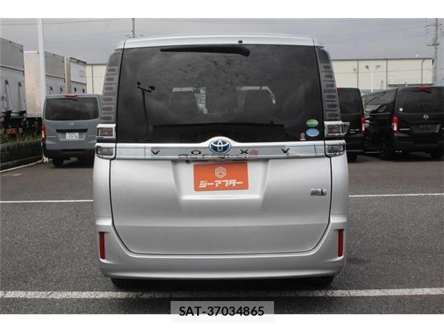 Toyota VOXY HYBRID 2017-10 8783082-9