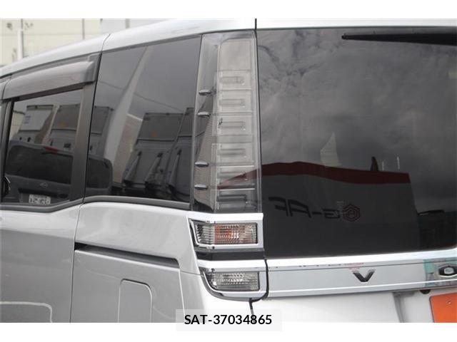 Toyota VOXY HYBRID 2017-10 8783082-14