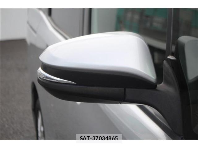Toyota VOXY HYBRID 2017-10 8783082-15