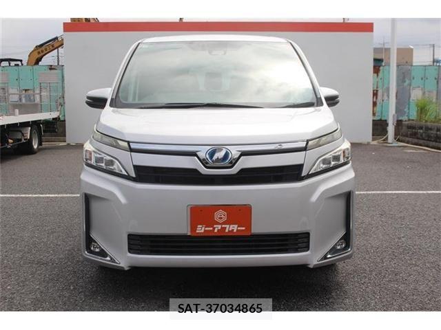 Toyota VOXY HYBRID 2017-10 8783082-6