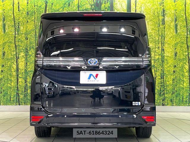 Toyota VOXY HYBRID 2024-07 8797912-14