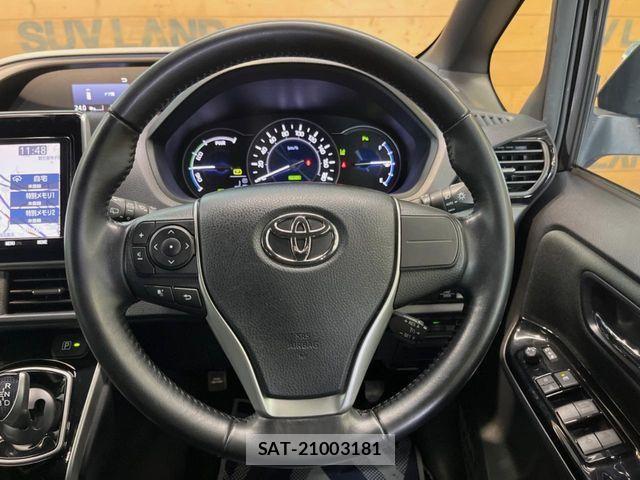 Toyota VOXY HYBRID 2020-09 8797918-10