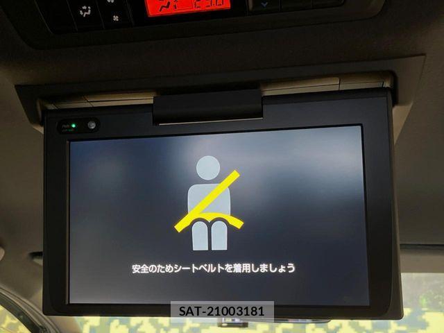 Toyota VOXY HYBRID 2020-09 8797918-4