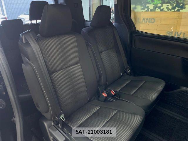 Toyota VOXY HYBRID 2020-09 8797918-7