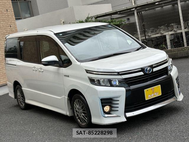 Toyota VOXY HYBRID 2016-03 8797922-25