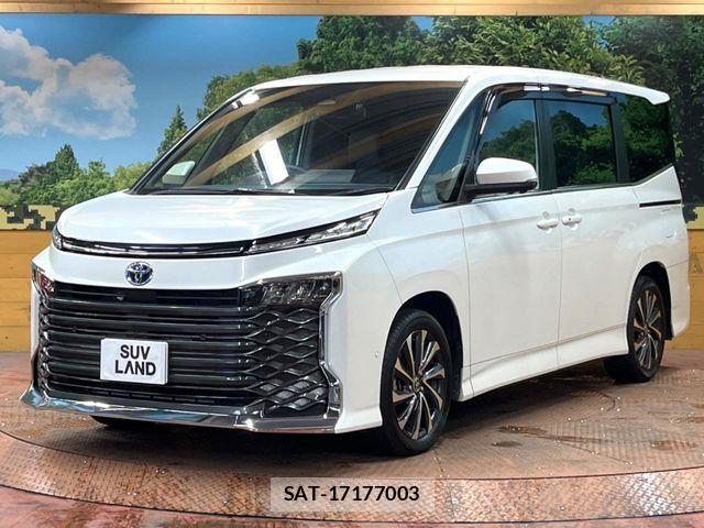 Toyota VOXY HYBRID 2022-08 8797914-16