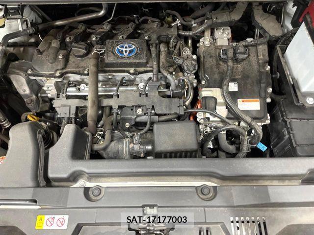 Toyota VOXY HYBRID 2022-08 8797914-18
