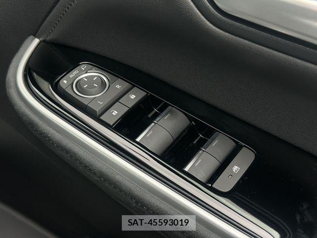 Toyota VOXY HYBRID 2026-09 8832418-14