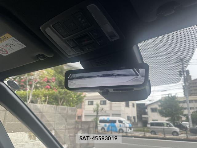 Toyota VOXY HYBRID 2026-09 8832418-4