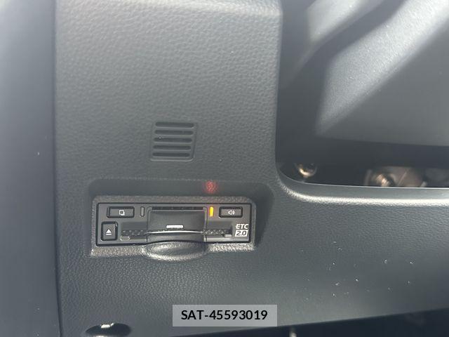 Toyota VOXY HYBRID 2026-09 8832418-6